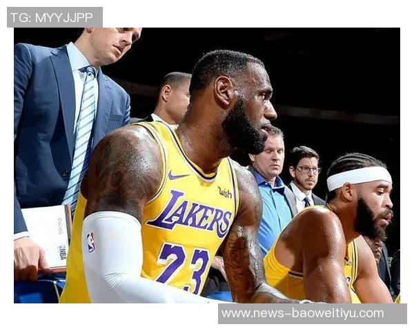 直播吧2025年度最佳阵容揭晓登哈姆锋线组合引关注拉菲加布强势入选